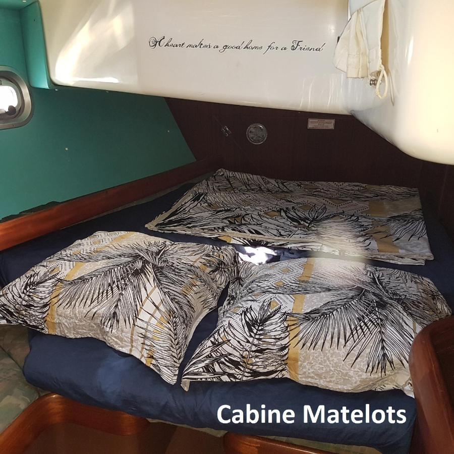 2 Nuits Insolites & 1 Excursion Voile A Bord Du Voilier Mori Ora Moorea Luaran gambar