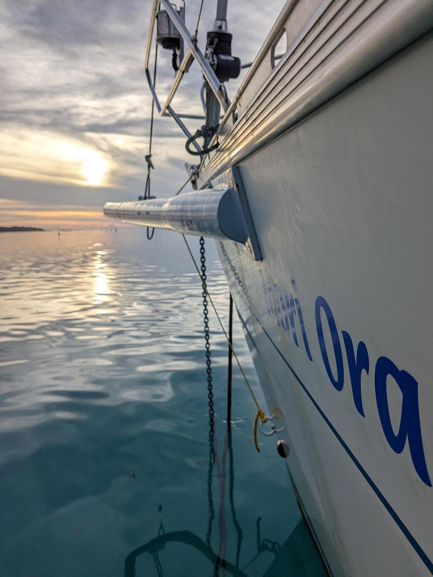 2 Nuits Insolites & 1 Excursion Voile A Bord Du Voilier Mori Ora Moorea Luaran gambar